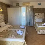 Apartmanhotel Residents Ionian 3*