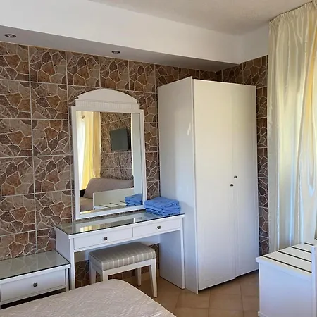Lägenhetshotell Residents Ionian 3*