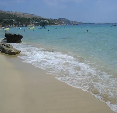 Residents Ionian 4*