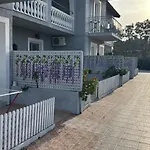 Apart-hotel Residents Ionian 3*