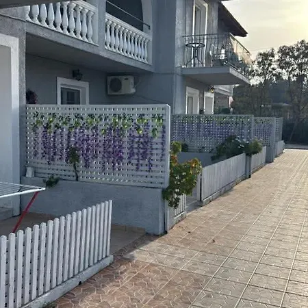 Aparthotel Residents Ionian 3*